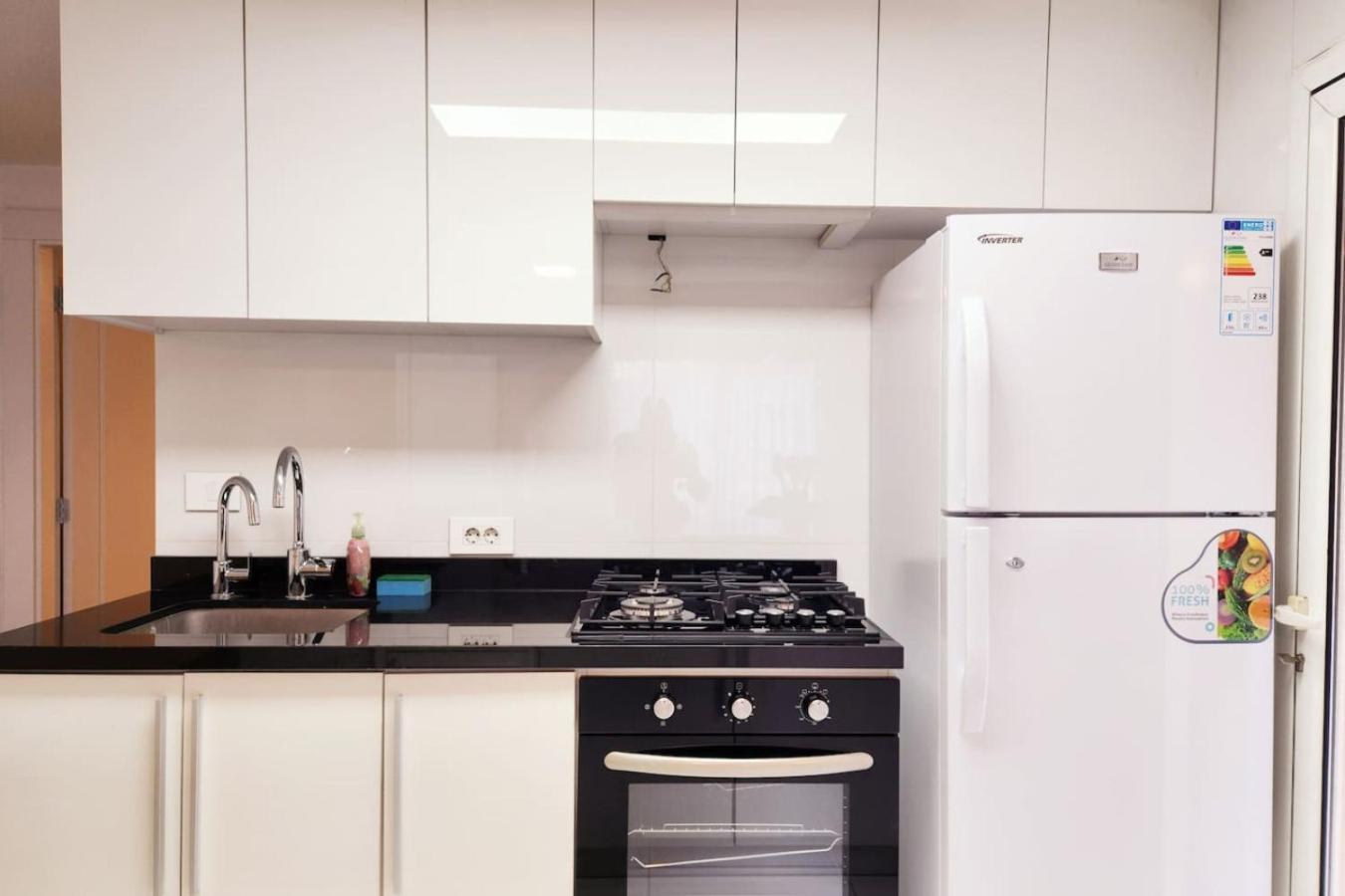 The 7th Haven - 1 Bedroom Gemayze Apartment *
